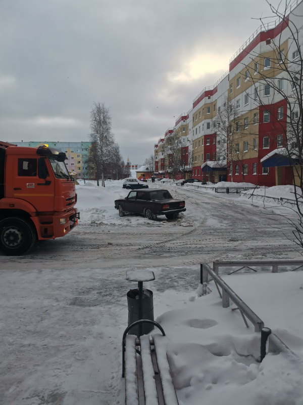 Уважаемые автолюбители, будьте вежливы по отношению к окружающим.